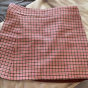 J Crew Size 8 Pink plaid skirt